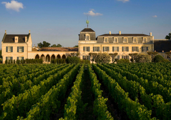 Haut-Brion-277_facade_chateau_la_mission_haut_brion_juin_2008_300_dpi_a4-Avail-to-06.09.51-B.jpg