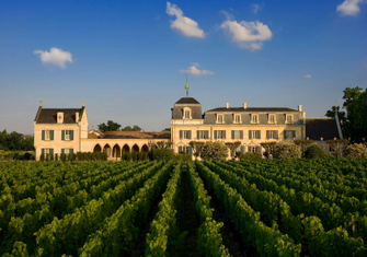 Haut-Brion-277_facade_chateau_la_mission_haut_brion_juin_2008_300_dpi_a4-Avail-to-06.09.51.jpg